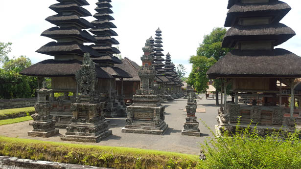 Visite du Temple Taman Ayun a Mengwi (3)