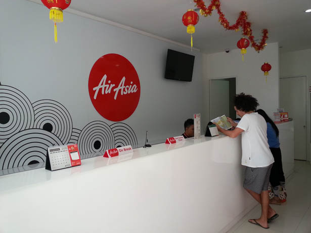 Acheter vos billets d'avion Airasia et payer en liquide Bali (1)