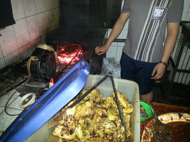 Jimbaran Poulet roti Galih Kuliner Ayam Bakar (20)