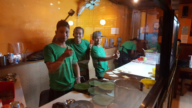 Warung Bunana Seminyak Manger Indien Blog Bali Restaurant Halal (7)