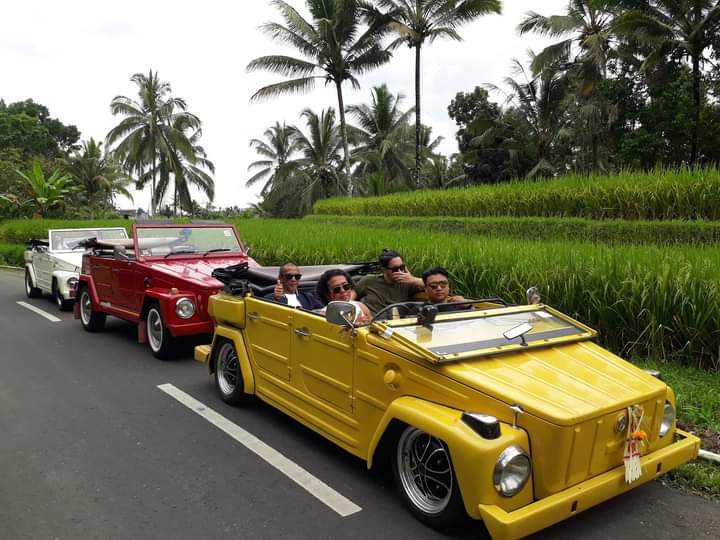 Visiter Bali en voiture de collection Volkswagen