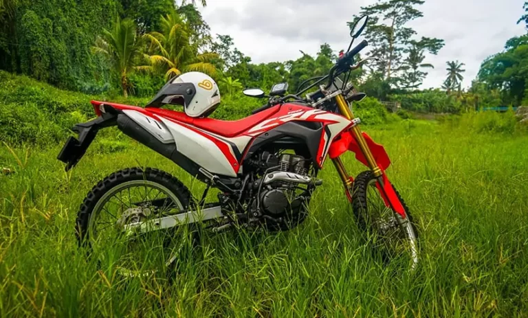 Location scooter et moto Premium à Bali