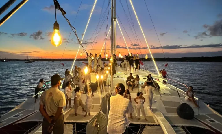 La meilleure soirée bateau pour un coucher de soleil à Bali